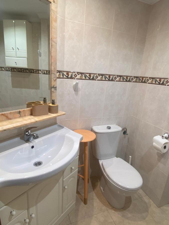 Apartamento En La Carihuela Торремолінос Екстер'єр фото