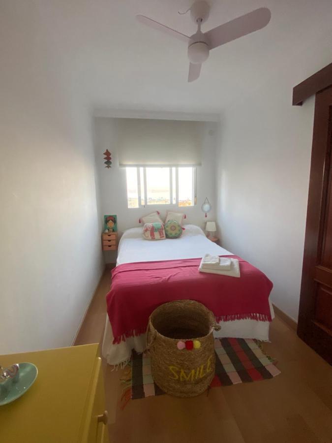 Apartamento En La Carihuela Торремолінос Екстер'єр фото